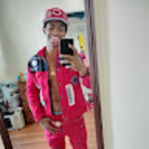 Meet your Posher, Luis alberto